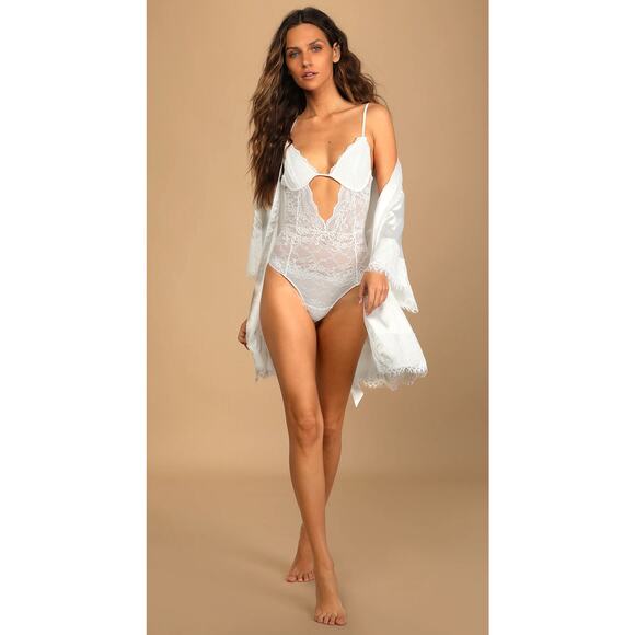 Lulus New! Sultry White Sheer Lace Cutout Bodysuit V-Neckline Sexy Romantic M - Picture 1 of 6